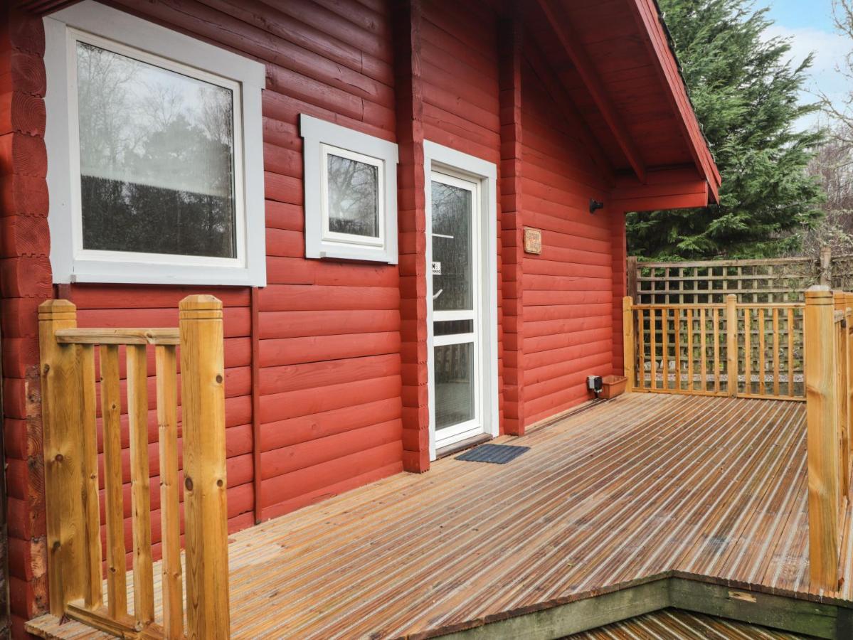 Spruce Lodge Strathpeffer Bagian luar foto